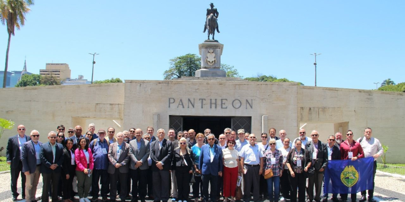 PMs do Paraná no Encontro Internacional sobre a Guerra da Tríplice Aliança